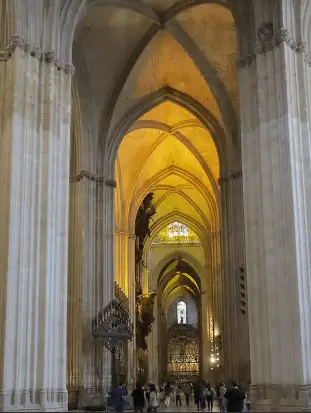 sevilla cathedral internal