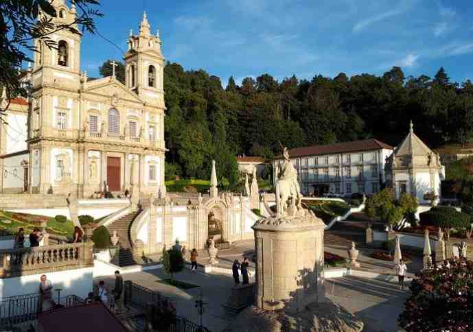 Exploring The Top 18 Beautiful Towns in Portugal